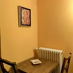 Quart De Lune Alojamento de Acomodação e Pequeno-almoço Pollein