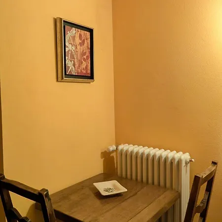D'hotes Quart De Lune Bed & Breakfast Pollein