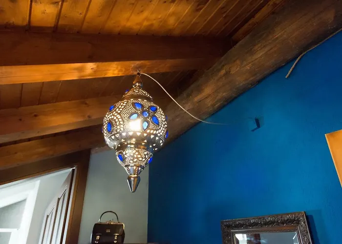 D'hôtes Quart De Lune Couette-café 4*